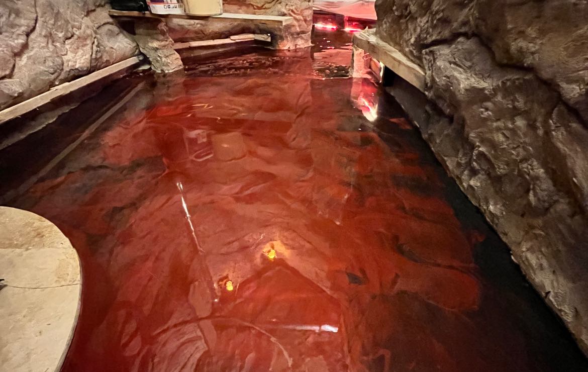 Sol en résine epoxy Paris effet volcan
